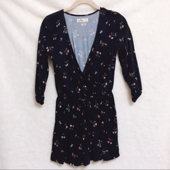 Hollister Pants - Hollister Black Flower Patterned V-Neck Romper